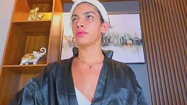 Alahia Rodriguez online show from 21, 5, 2026