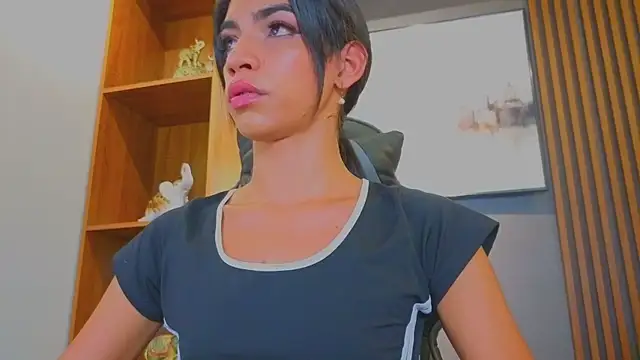 Alahia Rodriguez online show from 17, 7, 2026