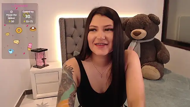 Nicols66 online show from 18, 2, 2025