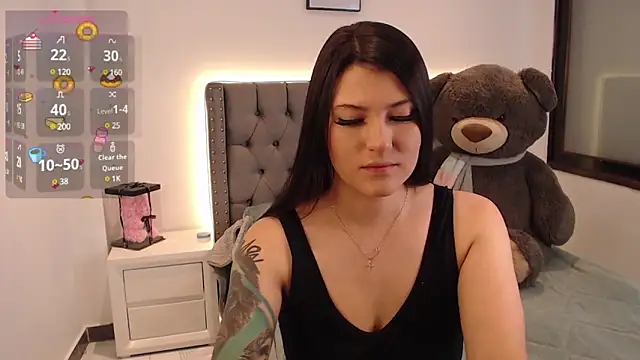 Nicols66 online show from 27, 2, 2025