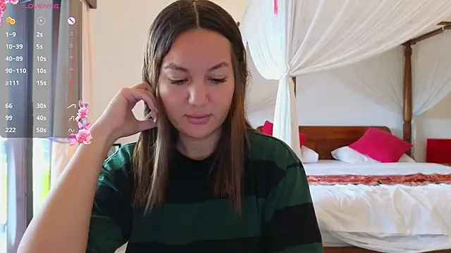 Nelly Fischer online show from 14, 12, 2025