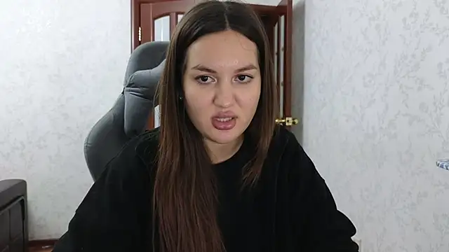 Snapshot of Nelly_Fischer chatting on 10, 1, 2025 Nelly Fischer online show from 10, 1, 2025