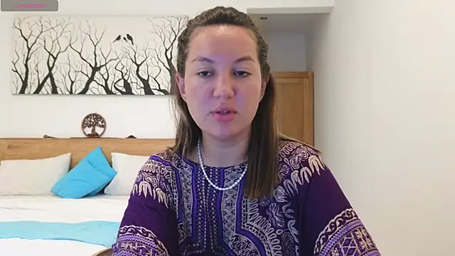 Nelly Fischer online show from 2, 11, 2025