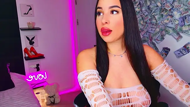 Snapshot of MissAmeliaa chatting on 22, 5, 2026 MissAmeliaa online show from 22, 5, 2026