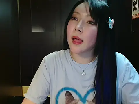 NATINATU252525 online show from 11, 10, 2025