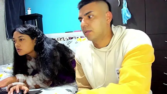 2ScarletandRyan8 online show from 7, 11, 2025