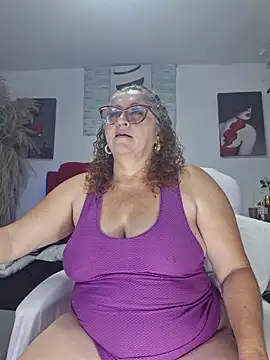 evelin hott online show from 6, 2, 2026