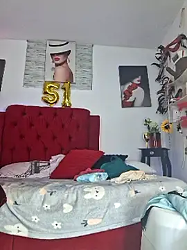 evelin hott online show from 18, 2, 2025