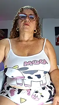 evelin hott online show from 8, 11, 2025