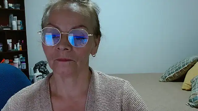 asleycavta online show from 3, 3, 2025