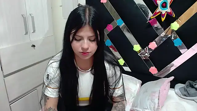 Snapshot of katery_wok11 chatting on 10, 9, 2025 katery wok11 online show from 10, 9, 2025