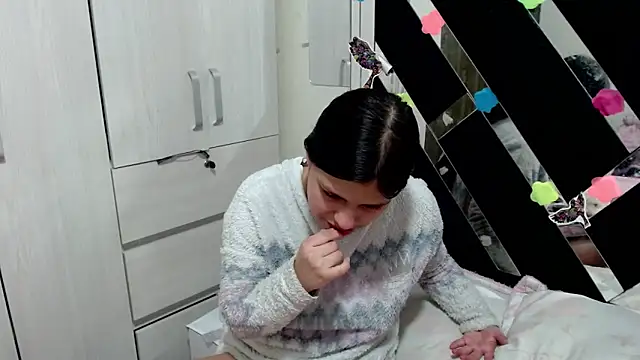 katery wok11 online show from 5, 11, 2025