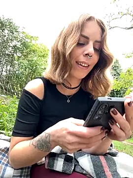 Mia Railey online show from 22, 10, 2025