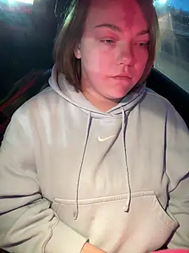 6Cum Slut Velma9 online show from 17, 12, 2025