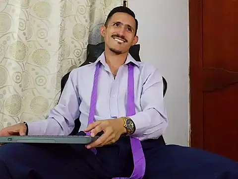 Snapshot of HomeAloneK chatting on 28, 4, 2026 HomeAloneK online show from 28, 4, 2026