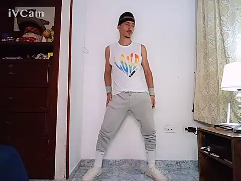 HomeAloneK online show from 30, 11, 2025