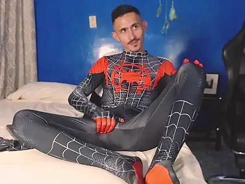 HomeAloneK online show from 31, 10, 2025