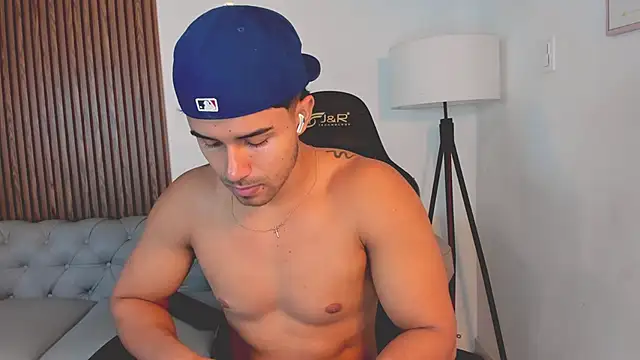 liam collins21 online show from 17, 10, 2025