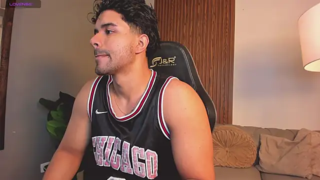 liam collins21 online show from 25, 3, 2026