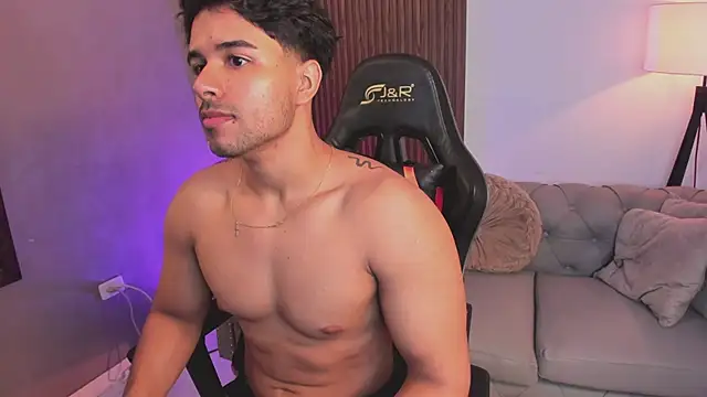 liam collins21 online show from 3, 2, 2026