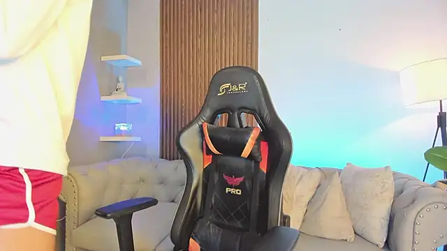 liam collins21 online show from 25, 2, 2026