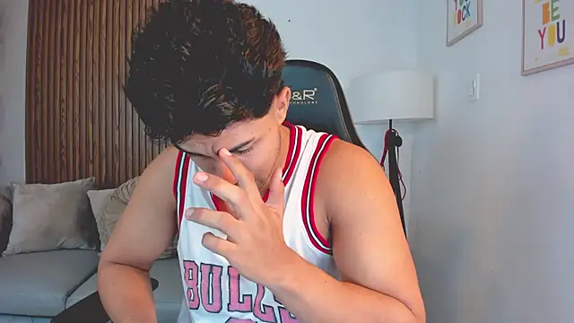 liam collins21 online show from 28, 10, 2025