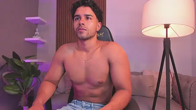 liam collins21 online show from 10, 4, 2026