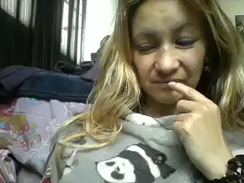 Snapshot of Paulita_x3 chatting on 28, 6, 2026 Paulita x3 online show from 28, 6, 2026