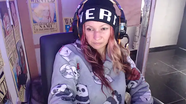 Paulita x3 online show from 5, 3, 2025