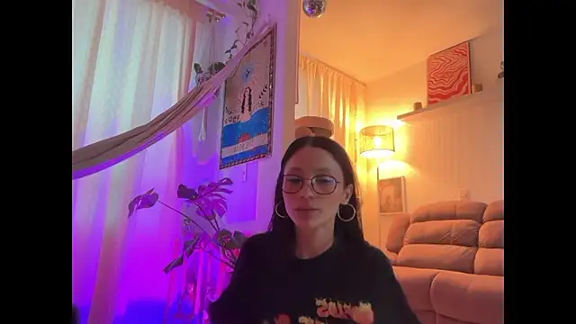 Snapshot of antonella_maitt1 chatting on 6, 6, 2026 antonella maitt1 online show from 6, 6, 2026