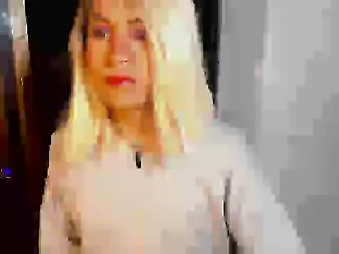 Snapshot of HugeDanex chatting on 17, 11, 2025 HugeDanex online show from 17, 11, 2025