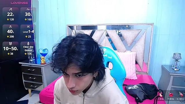 Snapshot of alex_477 chatting on 6, 7, 2026 alex 477 online show from 6, 7, 2026