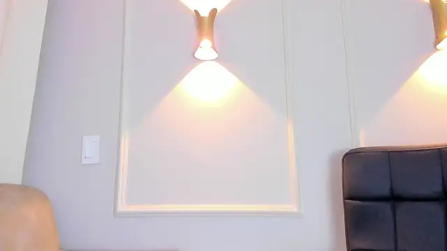 Lia walton online show from 11, 3, 2025