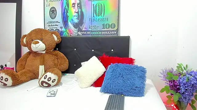 ZahiraEvans  online show from 30, 9, 2025