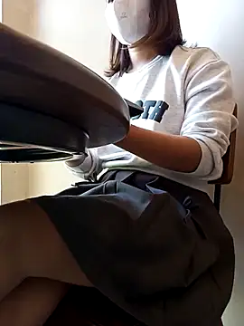 Michiko1 online show from 26, 11, 2025