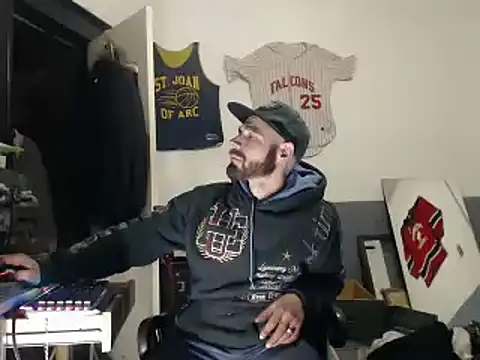 sledge901 online show from 16, 2, 2025