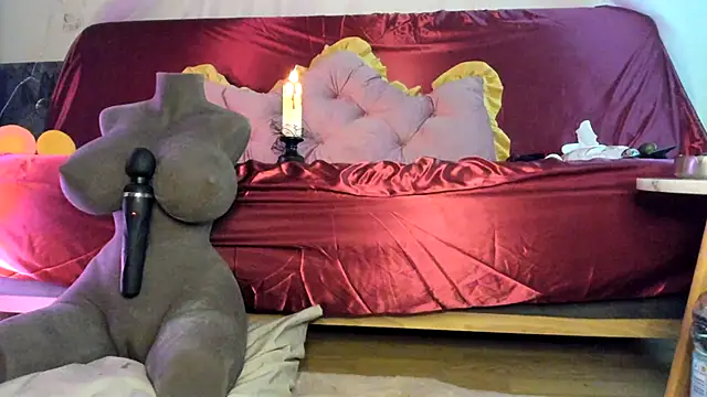 peach00001 online show from 25, 10, 2025