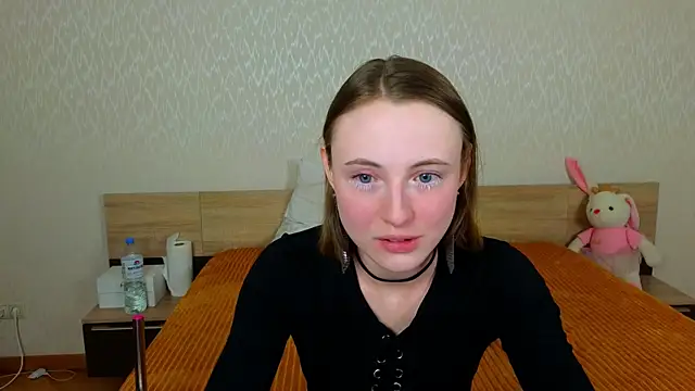 Cowell Adelina online show from 4, 4, 2026