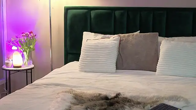 JoanneGG online show from 23, 4, 2026