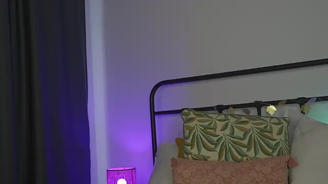 JoanneGG online show from 28, 10, 2025