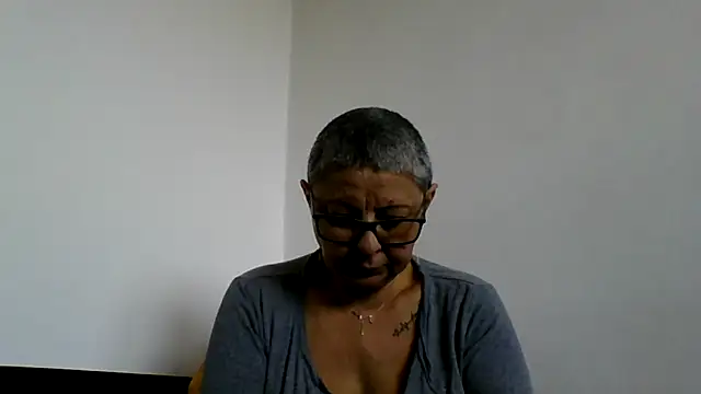 roseblak42 online show from 22, 11, 2025