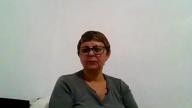 roseblak42 online show from 6, 11, 2025