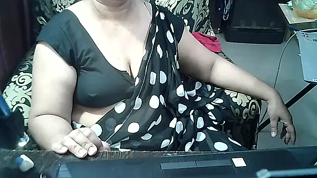 Snapshot of Punambhabisexy chatting on 12, 5, 2026 Punambhabisexy online show from 12, 5, 2026