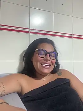 kiana cream online show from 28, 2, 2025