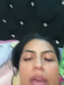 kiana cream online show from 27, 2, 2025