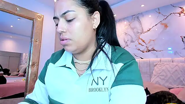 kiana cream online show from 19, 3, 2026