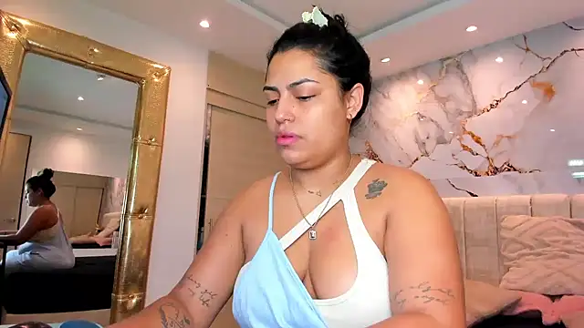 kiana cream online show from 23, 4, 2026