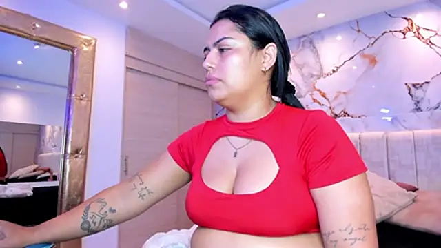 kiana cream online show from 4, 6, 2026