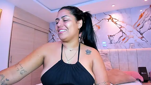 kiana cream online show from 18, 4, 2026