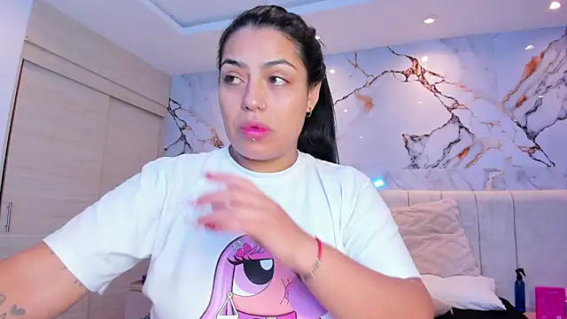 kiana cream online show from 17, 1, 2026